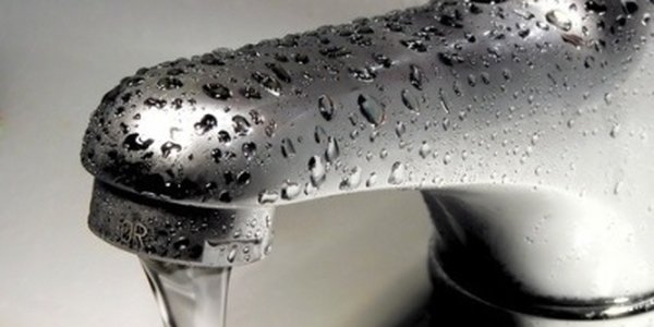 Часть жителей Владивостока остается без горячей воды