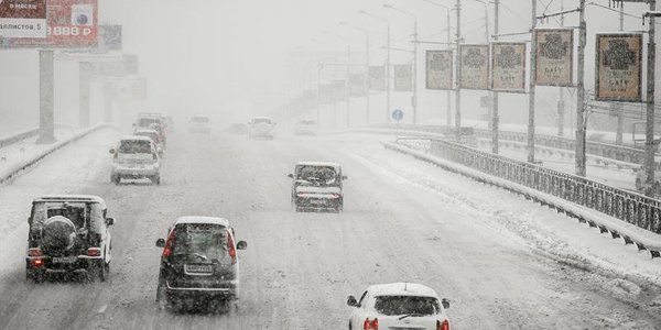 Завтра на Приморье обрушатся сильный ветер, снегопад и метели