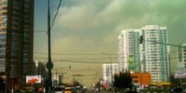 Зеленое облако, окутавшее Москву, направилось на Черноземье