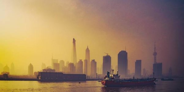 В небе над Азией появились «коричневые облака»