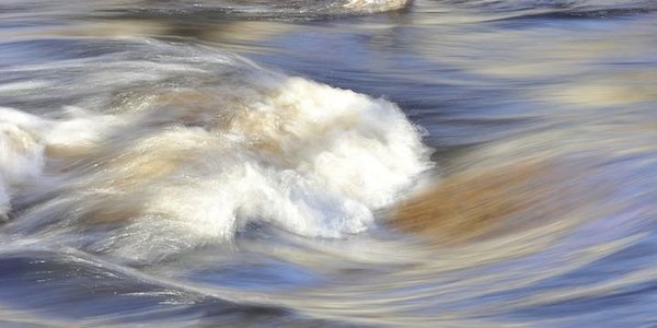 На реках Приморья начался спад уровней воды