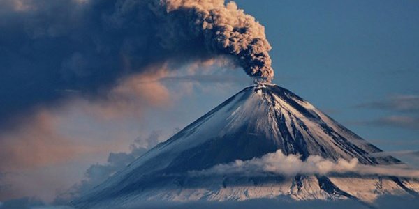 Вулкану Ключевской присвоен «оранжевый» авиационный код