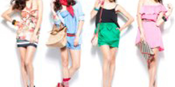 В жару надо одеваться ярко