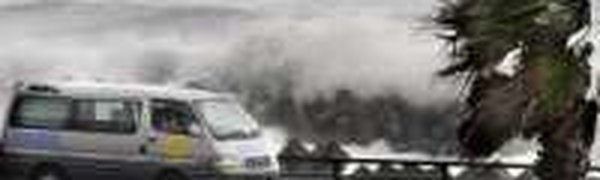 От тайфуна «Ма-ON» пострадало более 50 человек