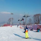 Посетите горнолыжный курорт «Cунгари» (Китай) на Рождество!