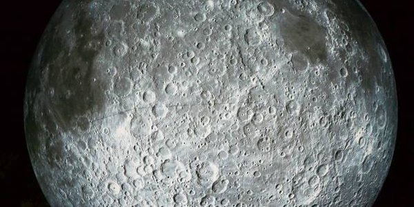 NASA планирует отправить людей на Луну в 2028 году