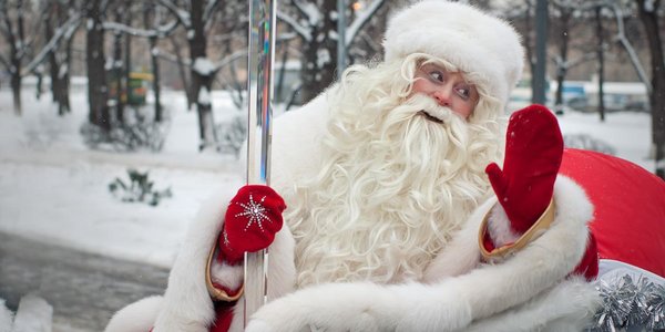 Дедов Морозов запретили звать на утренники в детские сады