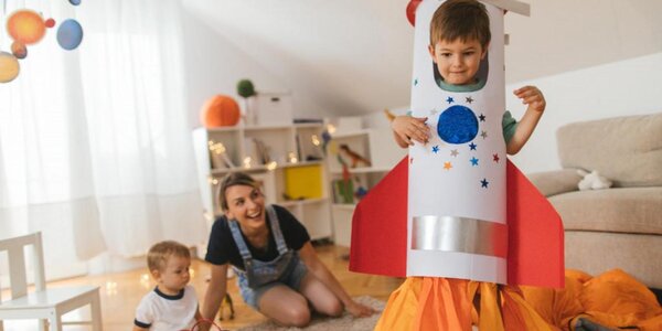 Юным приморцам предлагают придумать креативную маску или снять социальный видеоролик