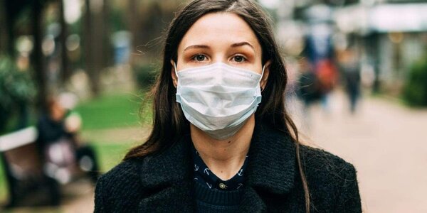 Медицинские маски появились в аптеках Владивостока