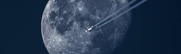 Объявлена дата первого туристического полёта вокруг Луны