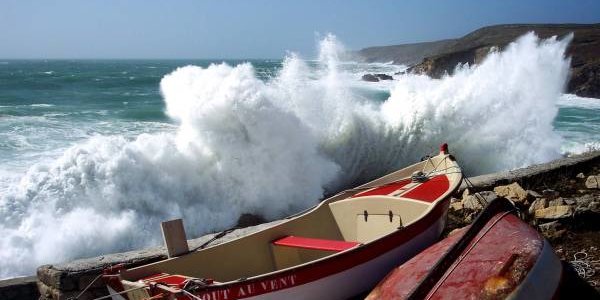 Во Франции объявлен «оранжевый» уровень погодной опасности