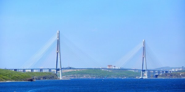 Весна попрощалась с приморцами солнечной и по-летнему теплой погодой