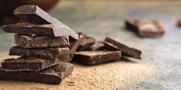 Шоколад полезнее, чем фрукты и соки