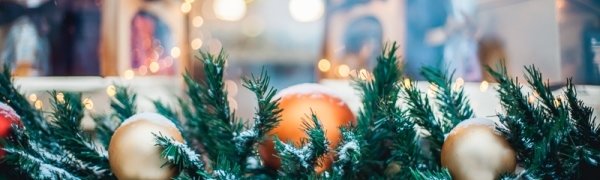 9 нарядных елей украсят Владивосток в преддверии Нового года