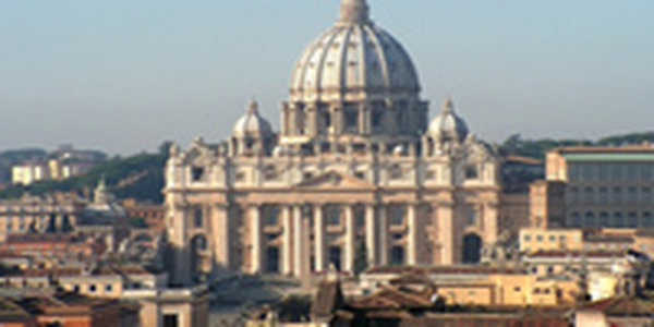 Ватикан опроверг информацию об использовании слоновой кости
