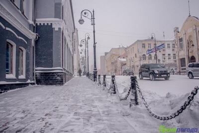 В понедельник в Приморье выпал снег