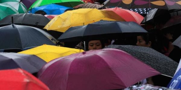 Тайфун «Калмэджи» приближается к Китаю