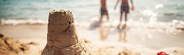 На курорте Филиппин запретили строить замки из песка