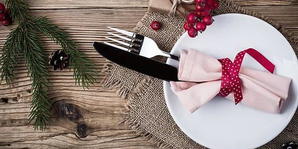 Росстат оценил рост цен на продукты для новогоднего стола