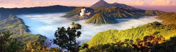 Мощное землетрясение магнитудой 6,1 произошло в Индонезии