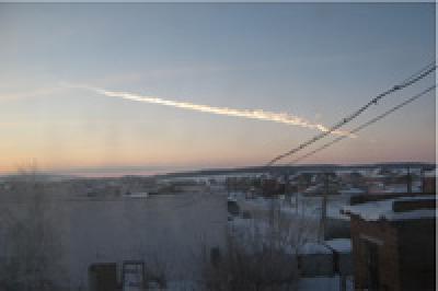 Взрыв в Челябинске: самолет, ракета или метеорит?