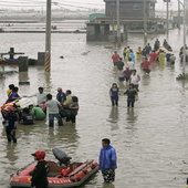 Тайфун MORAKOT: наводнения, ливни и оползни (ФОТО)