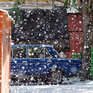 Москву засыпало «снегом» (ФОТО)