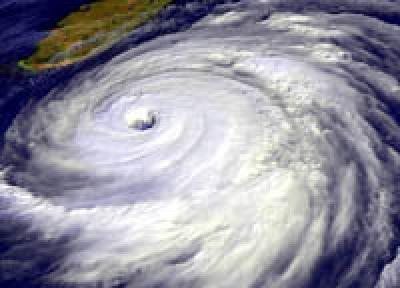 Новый тайфун LINFA близится к острову  Тайвань 