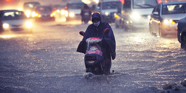 Проливные дожди вызвали наводнения в Китае