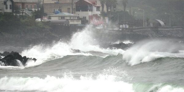 Тайфун «Мекхала» ударил по провинции Фуцзянь в Китае