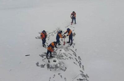Приморские спасатели начали подрывы льда на реках края