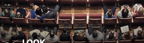 Фотографиями из музеев, галерей и театров Владивостока — делитесь на сайте www.LookAtVladivostok.ART