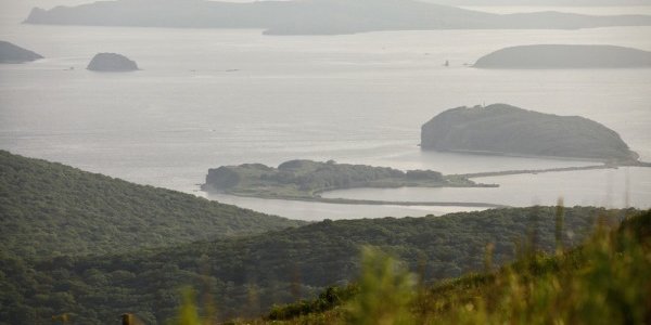 Холодное дыхание Охотского моря напоминает о приближении осени