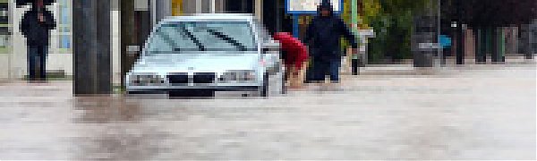 На США нахлынули наводнения