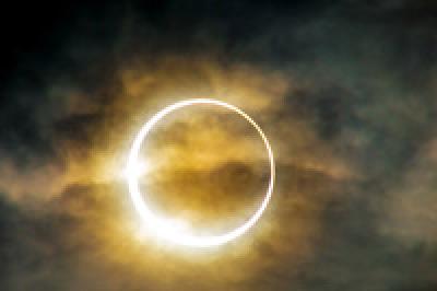 Первое затмение года превратит Солнце в «огненное кольцо»