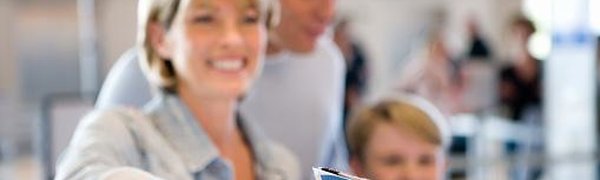 Россияне стали реже покупать билеты на новогодние каникулы