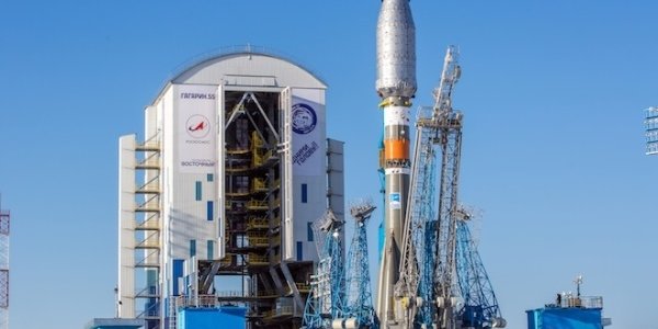 Первый запуск ракеты с космодрома «Восточный» перенесён на сутки
