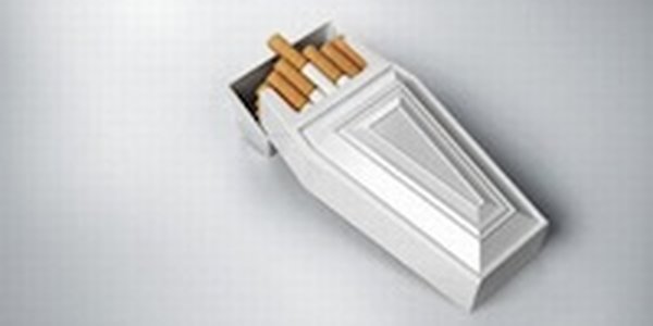 Без брендов: в Австралии сигаретные пачки меняют вид