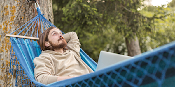 Солнечный отпуск или дождливый киновечер? Советы по досугу на каждый день