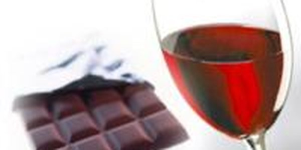 Мифы о пользе шоколада, вина и кофе развенчаны