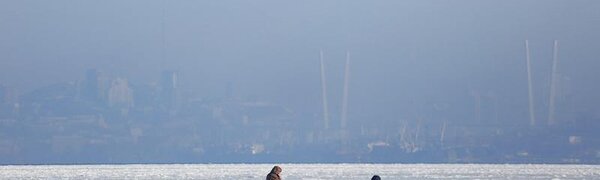 Соблюдайте осторожность при выходе на лёд Амурского и Уссурийского заливов!