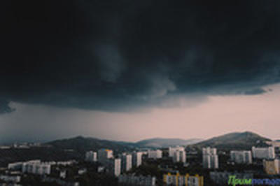 Завтра на Владивосток обрушатся 1,5 декадные нормы осадков
