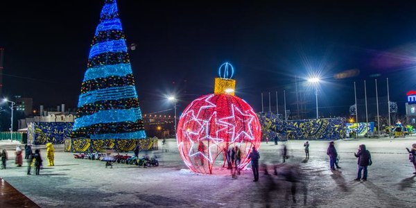 Огромные ёлочные игрушки появятся во Владивостоке