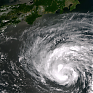 Синоптики пристально следят за развитием тайфунов «Нангка» и «Халола»