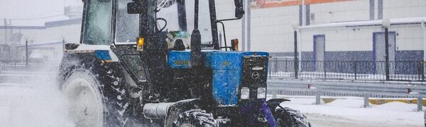 Автомобилистов Владивостока просят не выезжать на дороги города