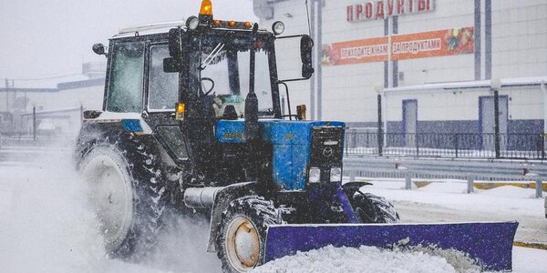 Автомобилистов Владивостока просят не выезжать на дороги города