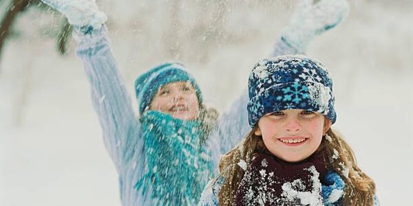 Сильные снегопады охватили весь Дальний Восток