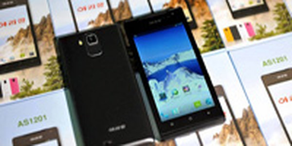 В Северной Корее показали первый смартфон местного производства