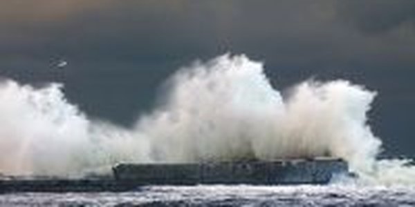 Циклоны один за одним выходят в Охотское море