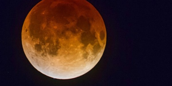 27 сентября взойдет «кровавая» Суперлуна